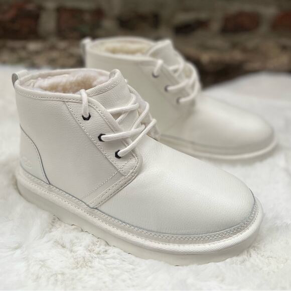NEW Womens Size 5 UGG Neumel White Leather Lace Up Wool Boot Heritage Chukka - Picture 2 of 9